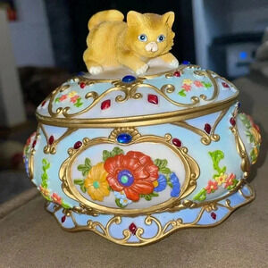 Vintage Moon River trinket box